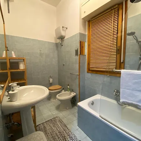 Casa Mami Dove L'amore E Di Casa Rome